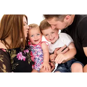 Buy A Gift A One Hour Family Photoshoot at Lite-Box Imagery