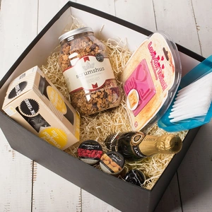 Getting Personal Breakfast In Bed Gift Box