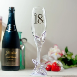 Giftsonline4u Personalised 18th Birthday Gift Purple Champagne Glass