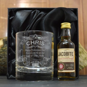 Giftsonline4u Personalised Whisky Glass Spirit Set Crown Design