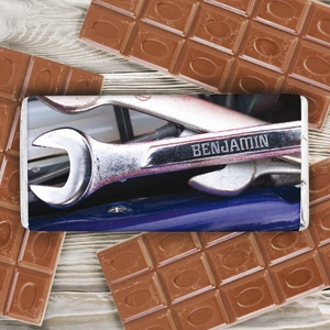 Giftsonline4u Personalised Tool Kit Milk Chocolate Bar